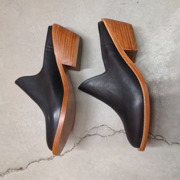 FORTRESS OF INCA Black Leather Michelle Mule  NWOT - Picture 7 of 9